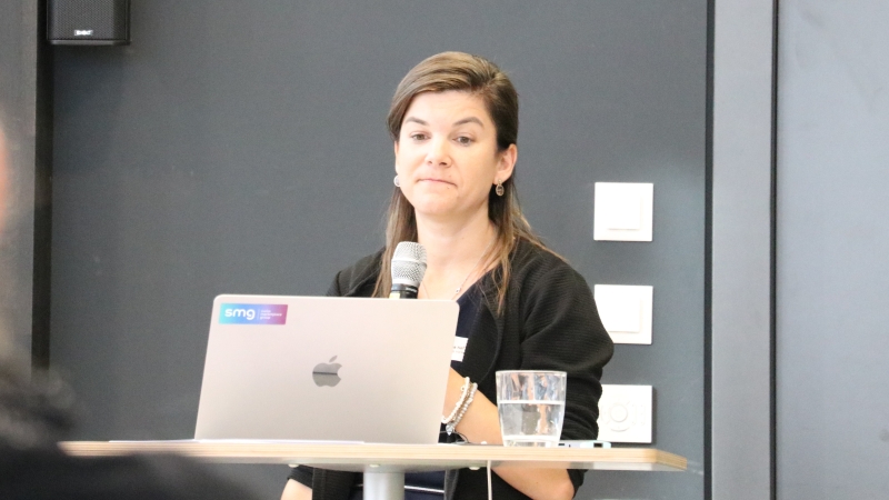 Das Bild zeigt Caroline Nef, Head of Group Trust and Safety Operations bei SMG.