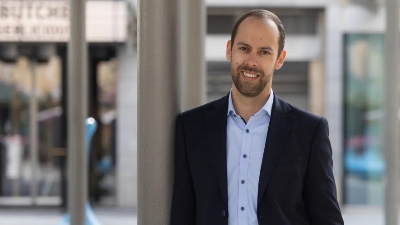 Das Bild zeigt Tobias Castagna, Leiter Testexperten beim NTC.