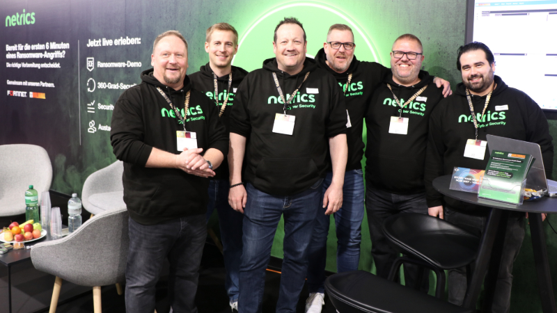 Das Team von Netrics an der SCSD 2026 - zweiter von links: Thomas Grau, Head of Cyber Security Services bei Netrics. (Source: Netzmedien)