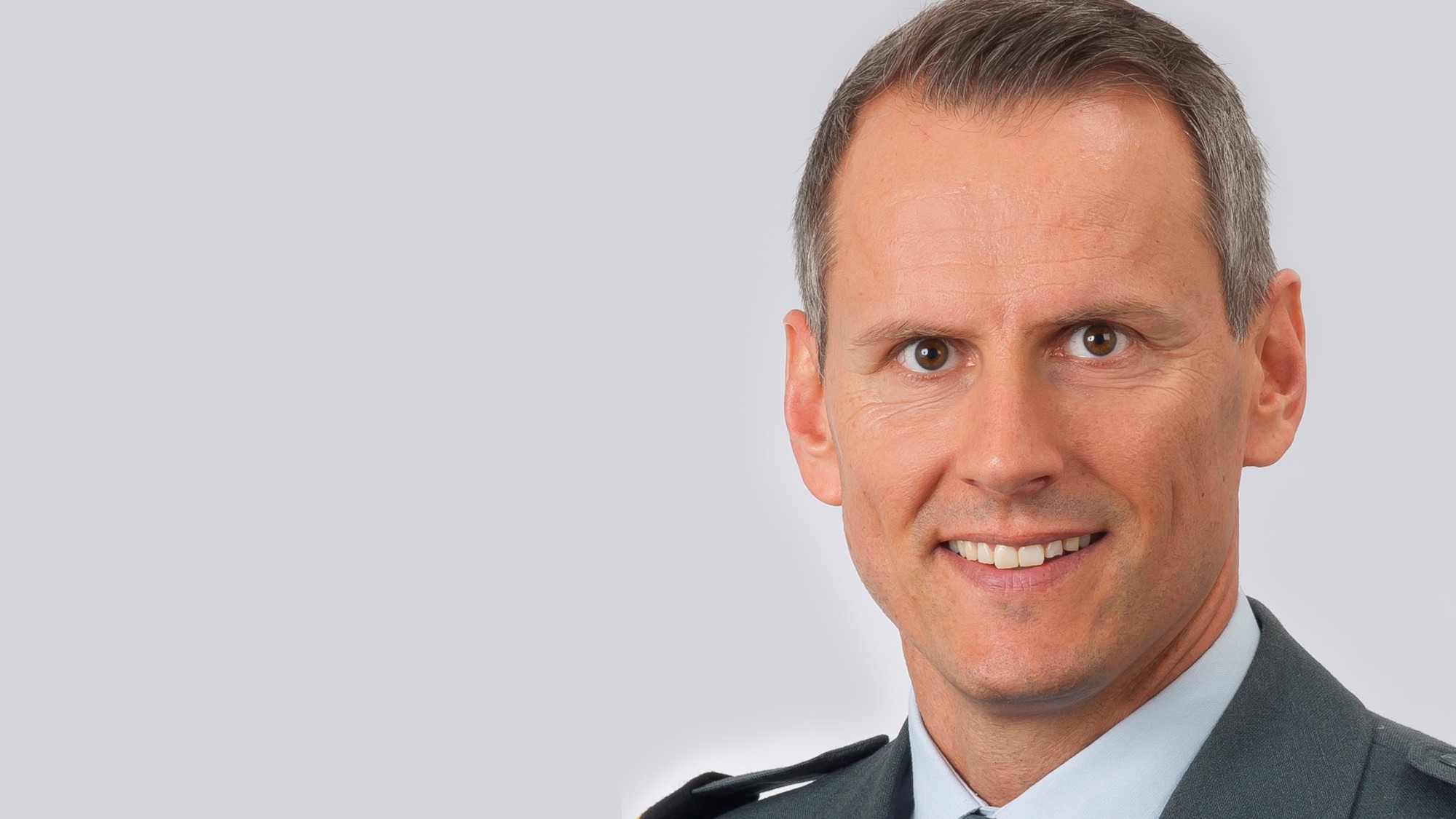 Bundesrat ernennt Simon Müller zum Chef Kommando Cyber ...